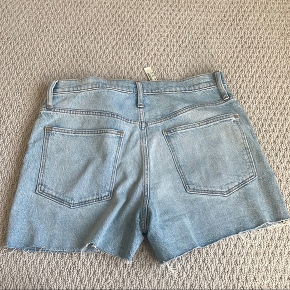 Madewell High-Rise Denim Shorts in Littleton Wash - Picture 7 of 7